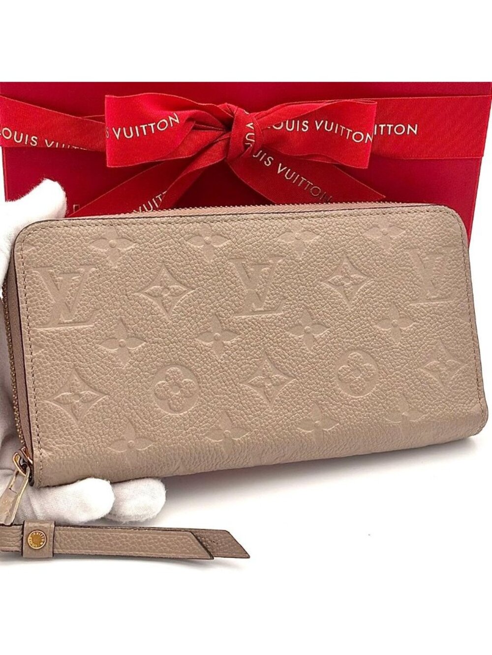 Louis Vuitton Wallet Zippy Tourterelle Beige